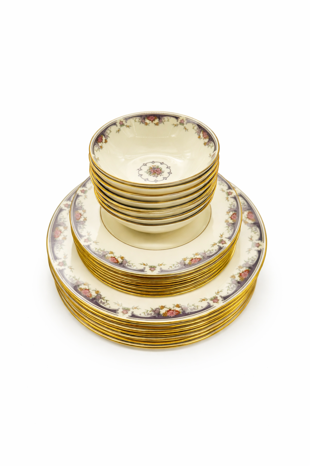 Ensemble d’assiettes anciennes en porcelaine anglaise décor floral violet et or, décor imprimé