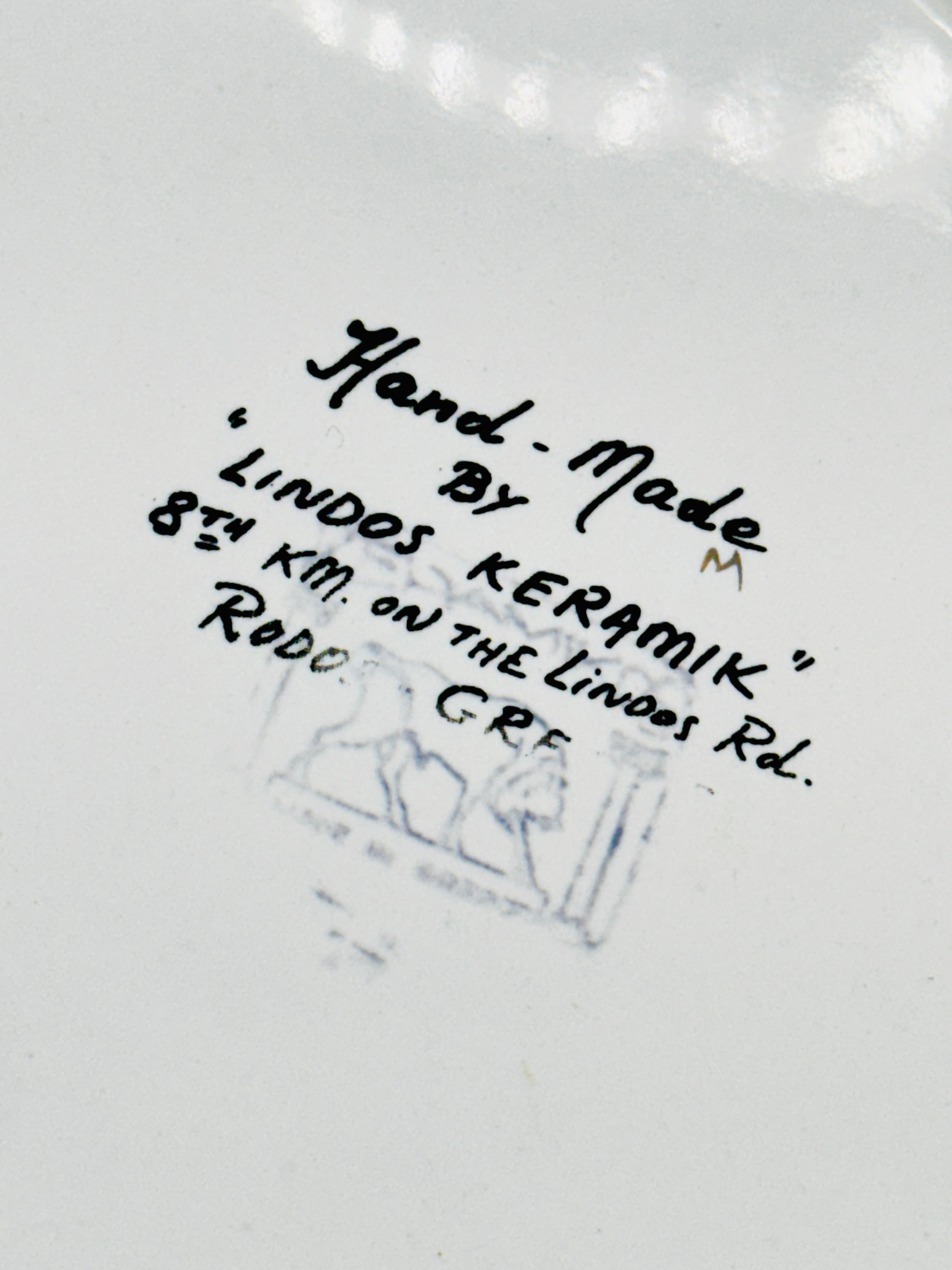 Tampon Lindos Keramik Grèce, assiette en céramique faite à la main, signature artisanale
